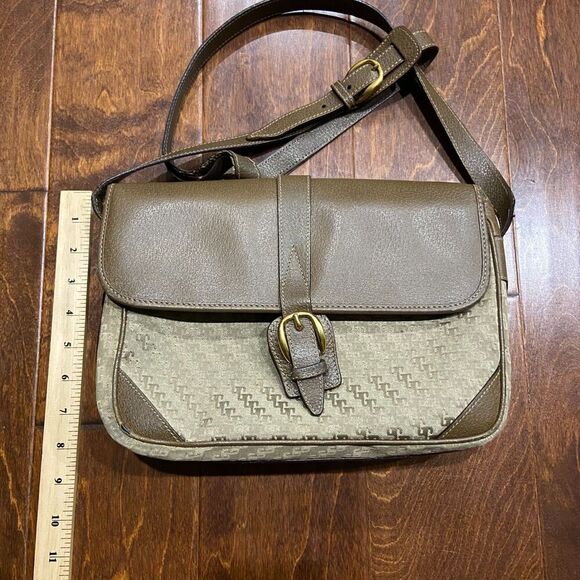 Gucci Vintage Authentic G Jacquard Canvas Leather Crossbody Bag Gold Hardware - Picture 11 of 13